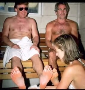 ದಾಖಲೆಗಳಲ್ಲಿ ಅಥವಾ ಸಂಪರ್ಕ ಪಟ್ಟಿಯಲ್ಲಿ ಉಲ್ಲೇಖವಾದ ಪ್ರಭಾವಿ ಹೆಸರುಗಳು